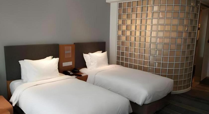 Holiday Inn Express Handan East By Ihg Exterior foto